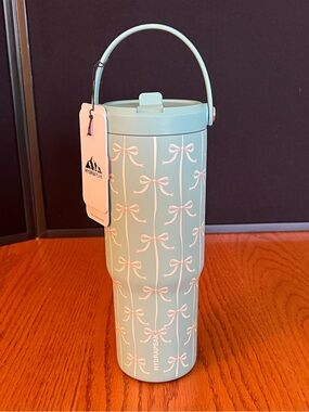 Hydrapeak Artesian Mint Green with White Ribbons & Roses 32oz Insul Tumbler